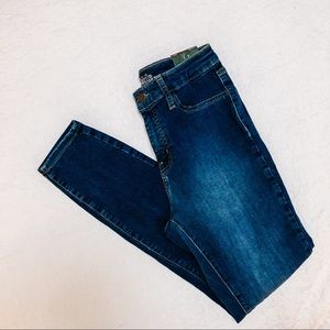 nwt plain jeans